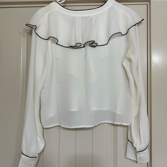 Express White Ruffle Blouse - Picture 4 of 4